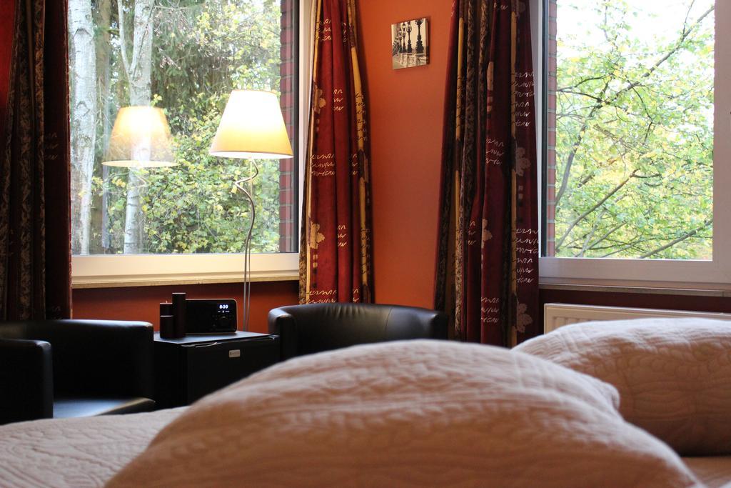 Green Hill Guest House And Apartment Overijse Rum bild